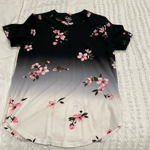 Hollister shirt